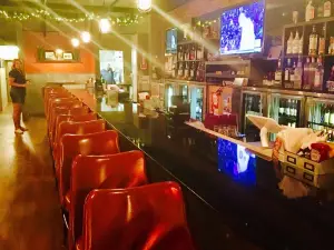 One11 Main Bar & Grille