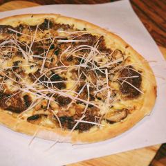 LYFATTI PIZZA莱芙缇披萨(鸿翔路店) User Photo