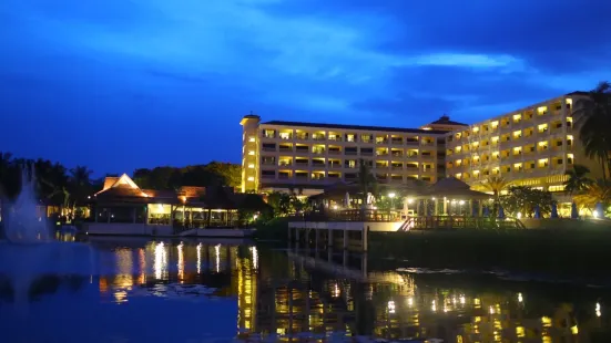 The Restaurant at Dusit Thani Hua Hin Hotel