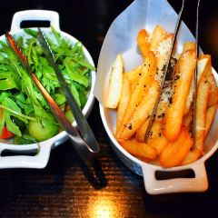 CHAR bar and grill ảnh của người dùng