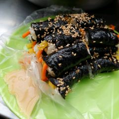 Cheonje Yeon Folk Restaurant User Photo