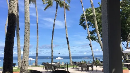 Coconut Terrace Restaurant, Palau Pacific Resort