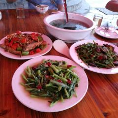 瑶寨风味馆 User Photo