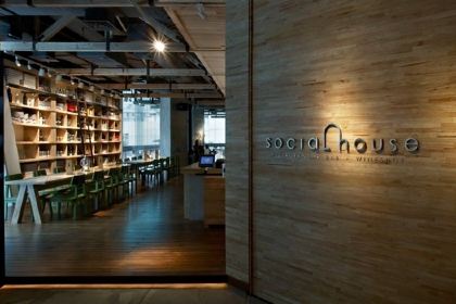 Social House