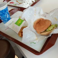 华莱士·全鸡汉堡(板桥店) 여행 사진