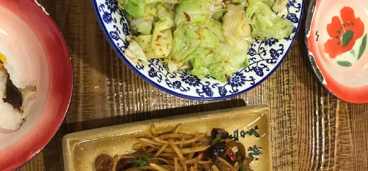 咱姥家·醬肉剔尖館(壩陵南街店)