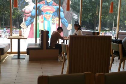 德克士(漯河丹尼斯餐厅)