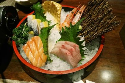 YA JING ZHI HE FENG LIAO LI