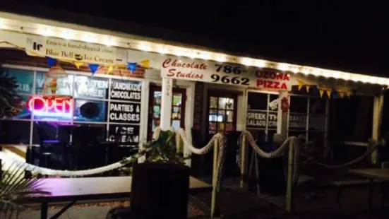 Ozona Pizza