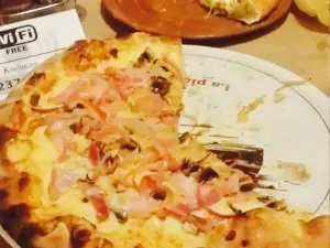 Kelári Pizza Restaurant