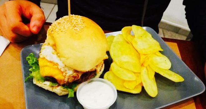 MIAMI Burger & Steak