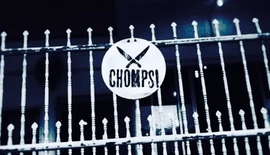 Chomps Bar and Grill