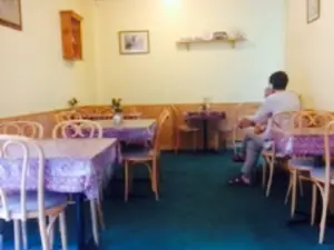 Everything Nice Cafe-Catering
