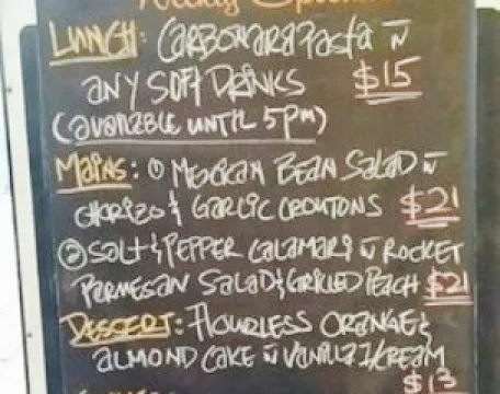 Village cafe Restaurant & Bar