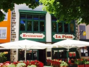 Restaurant La Pizza