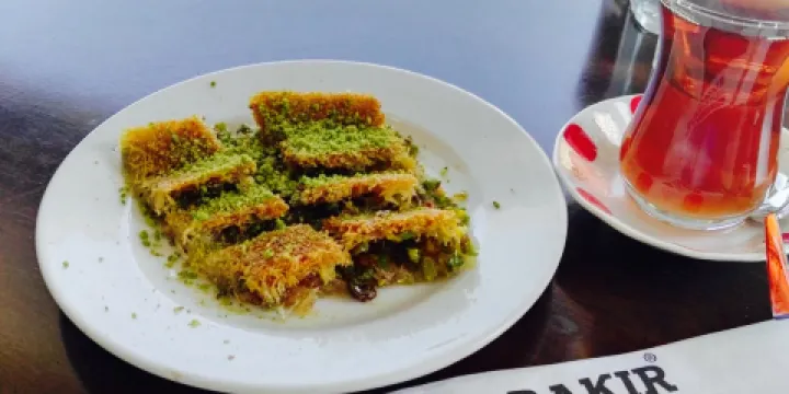 Diyarbakir Kadayifcisi