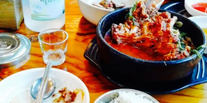 Starbucks Cheonan Dujeong