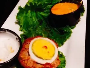 Luke's Bar and Grill