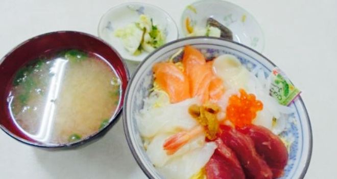 Minakuchi Sushite Ichiba No Shokudo