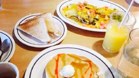 IHOP in Эдисон