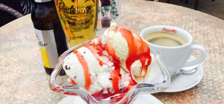Cafe Harmony