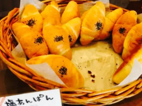 Yogan Pan Kobo Suganoya