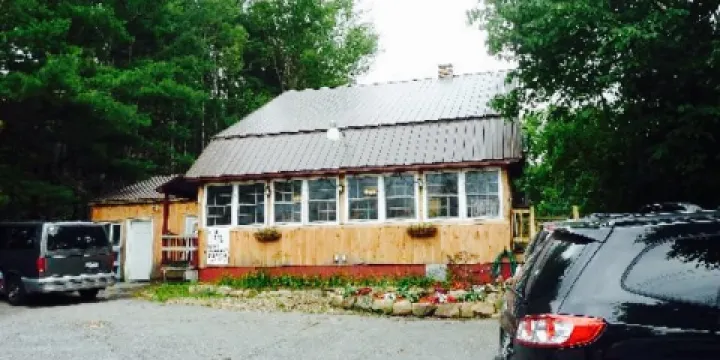 The Country Bear Bakery and Diner