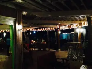 Tiki Hut Island Eatery