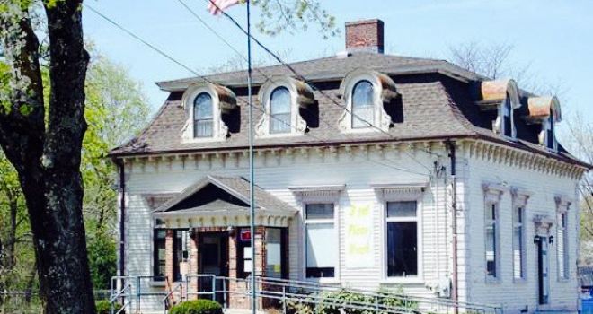 Picket Fence Restaurant