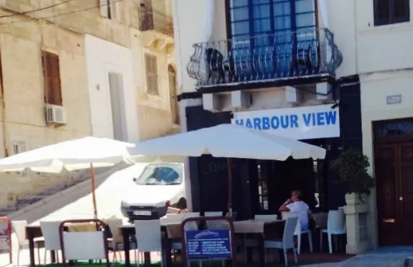 Harbour View Bar and Restaurant