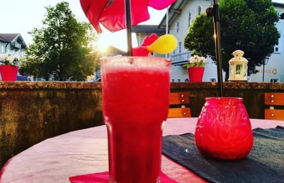 Stadtplatz 13 Food & Drinks