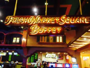 Fresh Market Square Buffet