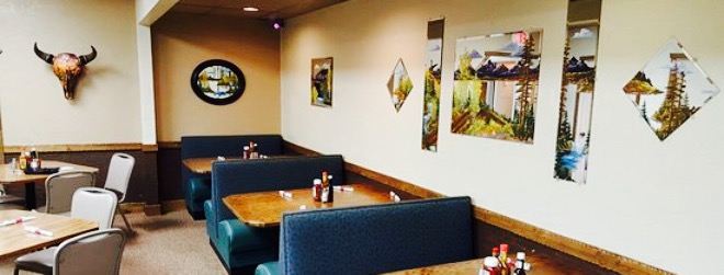 Two R Bar & Grill