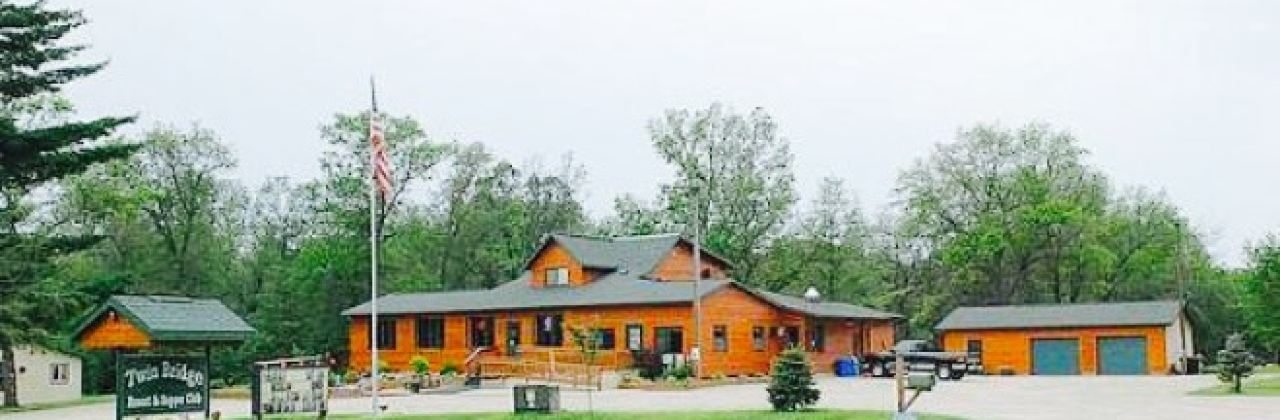 Twin Bridge Resort and Supper Club