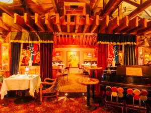 St. Charles Place STEAKHOUSE