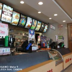 德克士(轮台店) User Photo