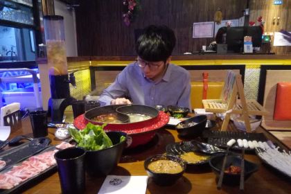 熊喵来了萌火锅(万达店)