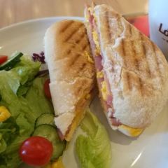 Pizza Hut (ZhongNan) User Photo