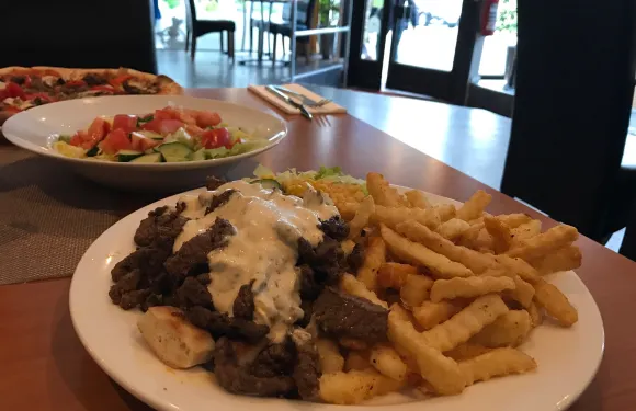 Fellini Pizza Og Grill Svolvær