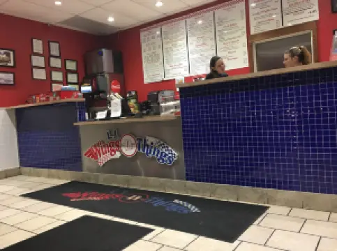 L I Wings-N-Things