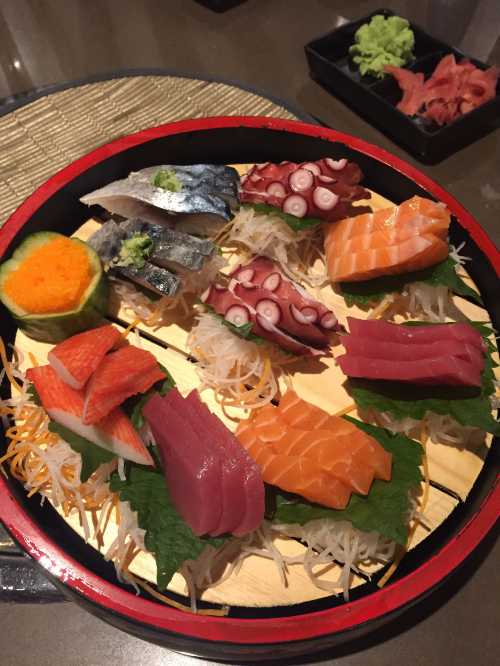 iSushi Trường Sơn Tân Bình