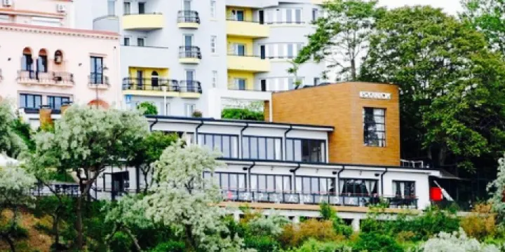 Esplanada | Bistro caffe & Restaurant