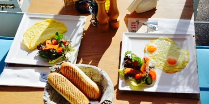 Red Cafe Pizza Romana