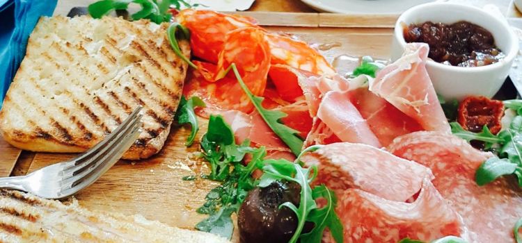 Town Hall Cafe Deli