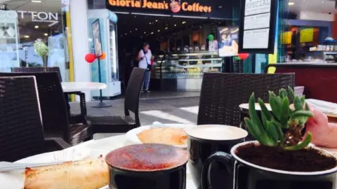 Gloria Jean's Mooloolaba in Mooloolaba