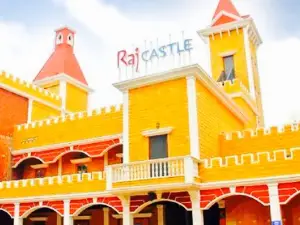 Hotel Raj Castle