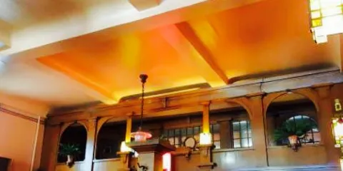 Lindell Chocolate Shoppe