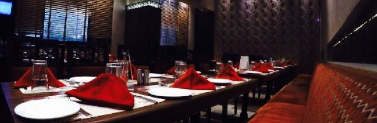 Mahesh Lunch Home - Seafood Specialty Restaurant (Juhu)