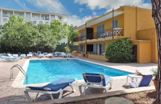 勒斯帕爾瑪雷斯公寓