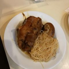 Mr. Shuei Pigs' Knuckles User Photo